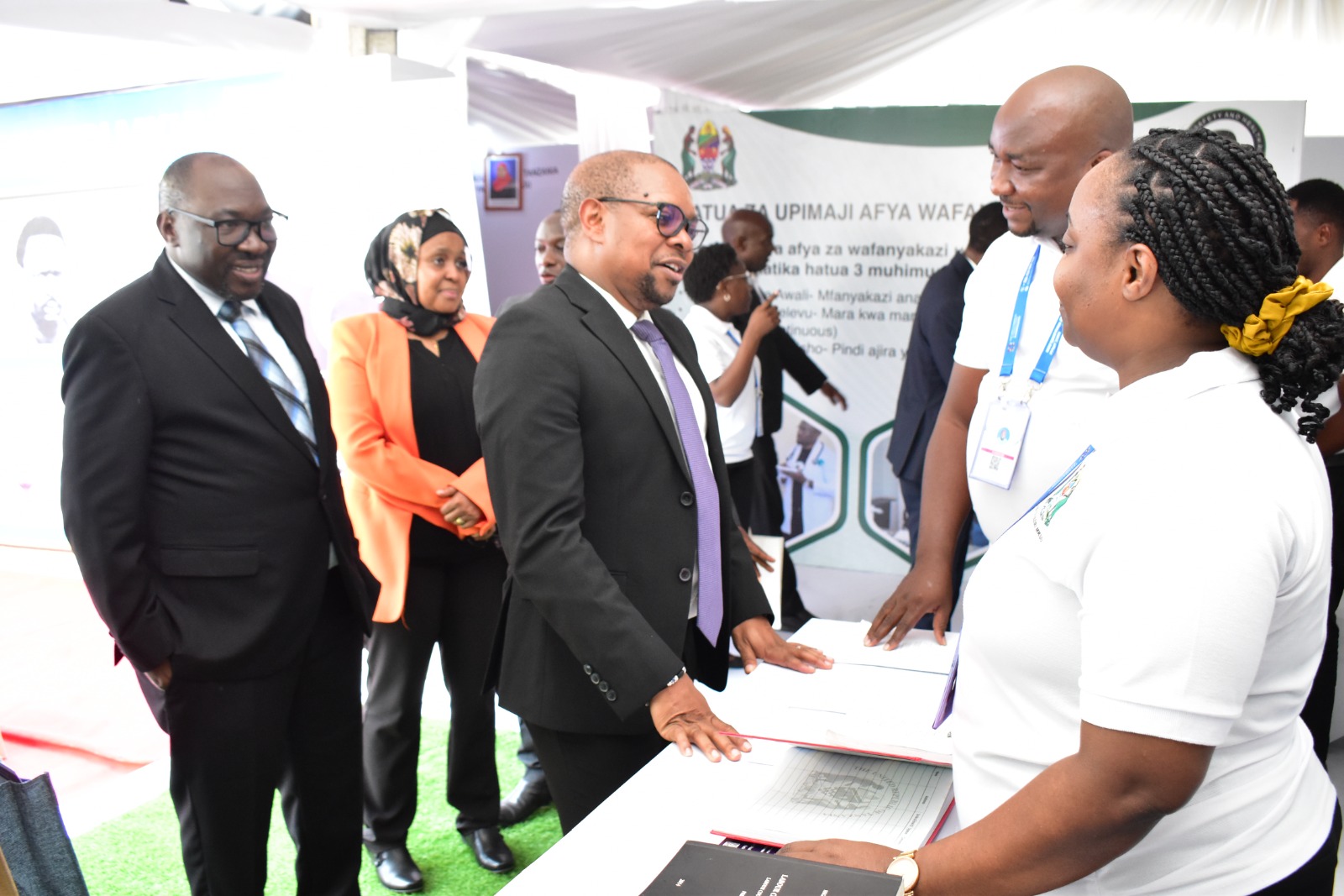 Waziri Ridhiwani Atoa Wito kwa Vijana Kuchangamkia Fursa Zilizopo.